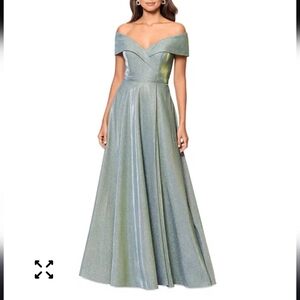 $309 XSCAPE Women Off-The-Shoulder Ball Gown Sz 12 Sequin-Knit Fit & Flare NWT